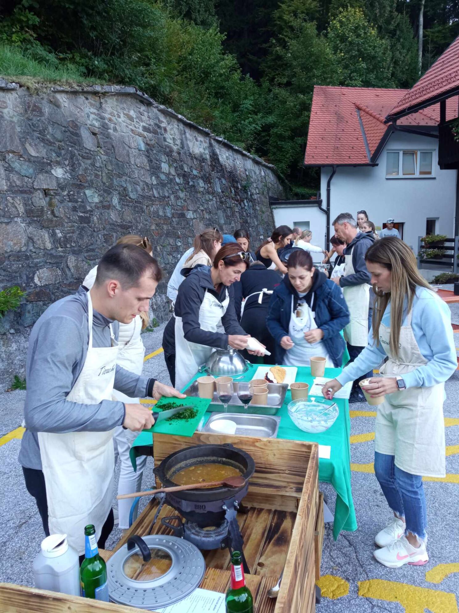 team building povezanost-Diploma-Praktik-NLP-Mojster-Trener-Coach-Gaber-Marolt-NLP-CENTER