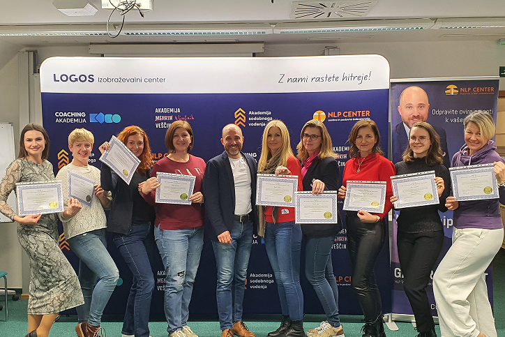 NLP-Center-NLP-Praktik-udeleženci-po-opravljenem-izpitu-z-certifikati